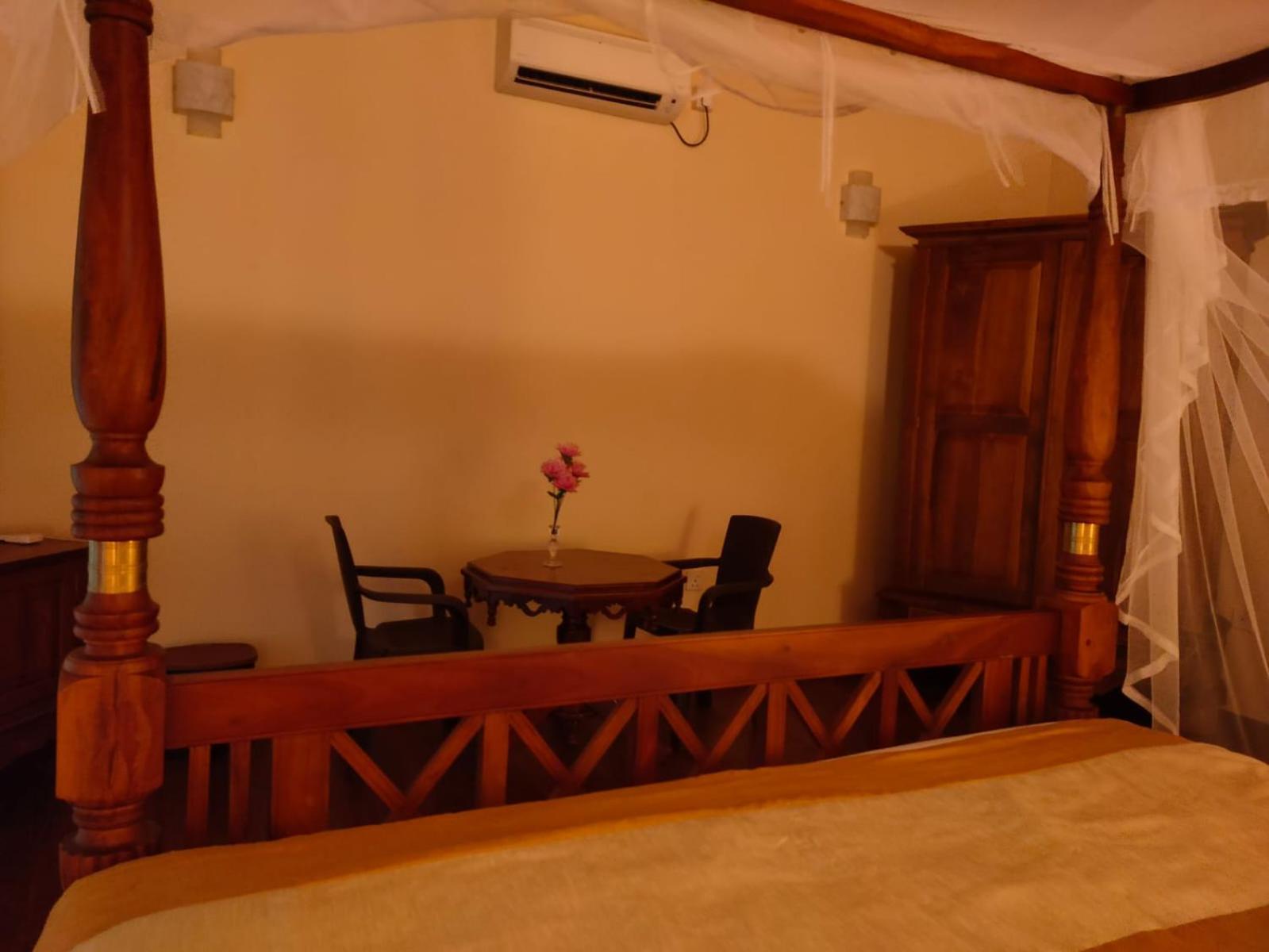 Heaven Palace Kandy Exterior foto